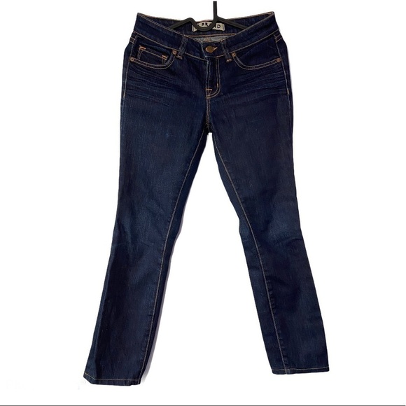 𝅺🍋J Brand dark indigo wash mid-rise skinny jeans - Picture 5 of 14